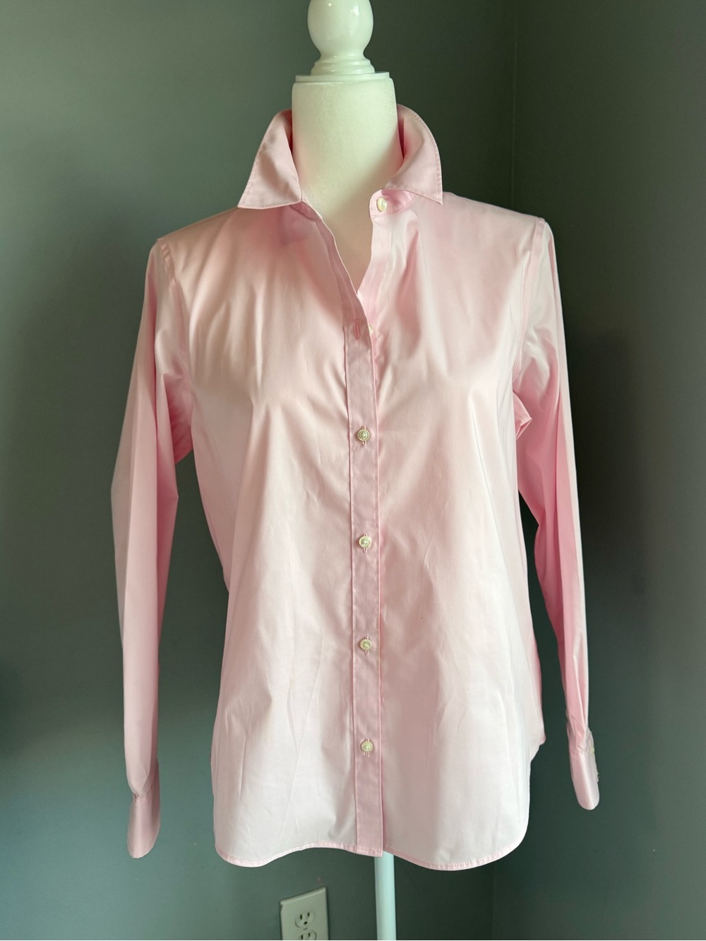 Liz Claiborne Button-Up Shirt Long Sleeve Light Pink Wrinkle Free Career